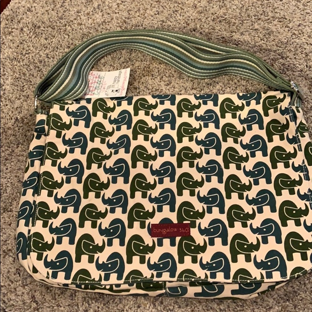 Bungalow 360 Rhino Messenger Bag